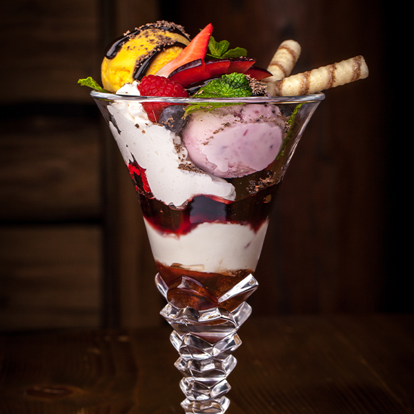 Mamma Mia Livingston Cold & Rich Sundaes 